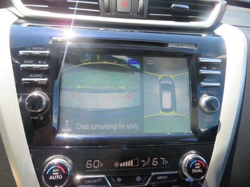 Used 2018 Nissan Murano SL w/ Moonroof Package image 33