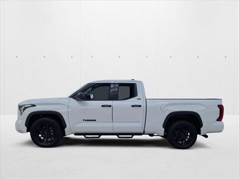 Used 2022 Toyota Tundra SR5 image 9