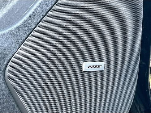 Used 2020 Cadillac XT5 Premium Luxury image 18