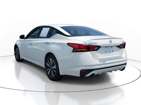 Used 2021 Nissan Altima 2.5 SL image 3