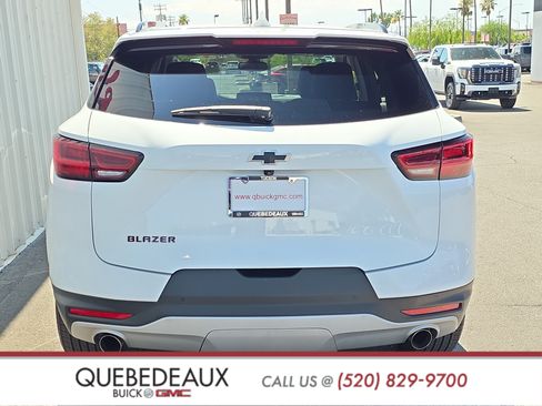 Used 2025 Chevrolet Blazer LT w/ Redline Edition FWD image 6