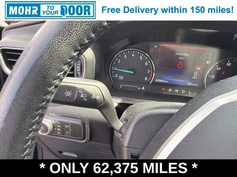 Used 2022 Ford Explorer XLT w/ Equipment Group 202A AWD/4WD image 18
