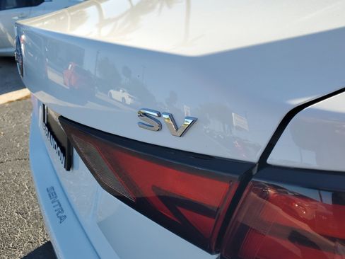 Used 2024 Nissan Sentra SV w/ All-Weather Package image 8