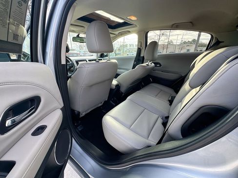 Used 2018 Honda HR-V EX-L image 31