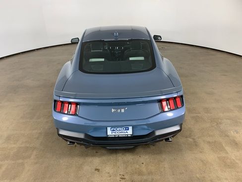 Used 2025 Ford Mustang GT Premium image 11