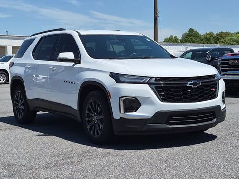 Used 2022 Chevrolet Traverse RS AWD/4WD image 3