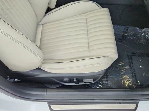 Used 2023 Genesis G70 2.0T w/ Sport Prestige Package image 23