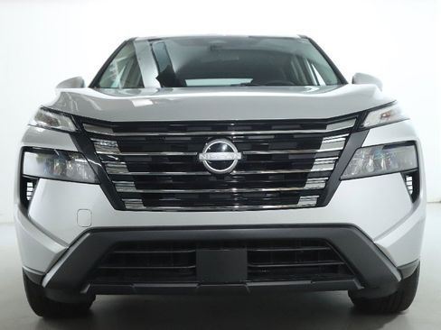 Certified 2024 Nissan Rogue SV image 6