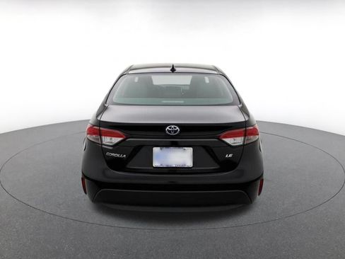 Used 2025 Toyota Corolla LE FWD image 8