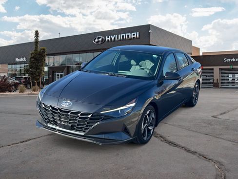 Certified 2023 Hyundai Elantra SEL w/ Convenience Package image 1