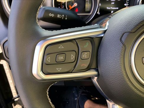 Used 2023 Jeep Gladiator Rubicon w/ LED Lighting Group image 23