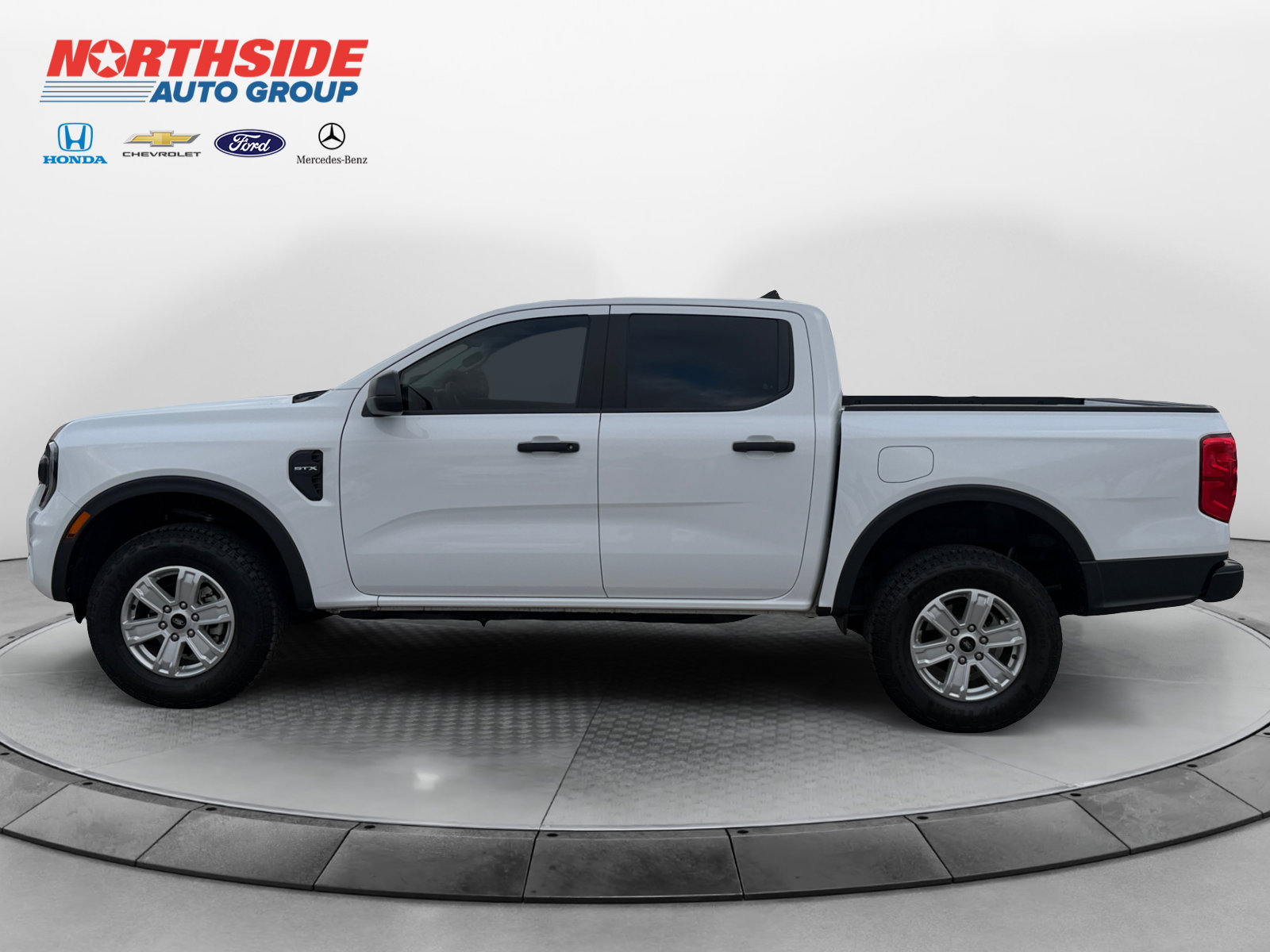 Certified 2024 Ford Ranger XL RWD image 4