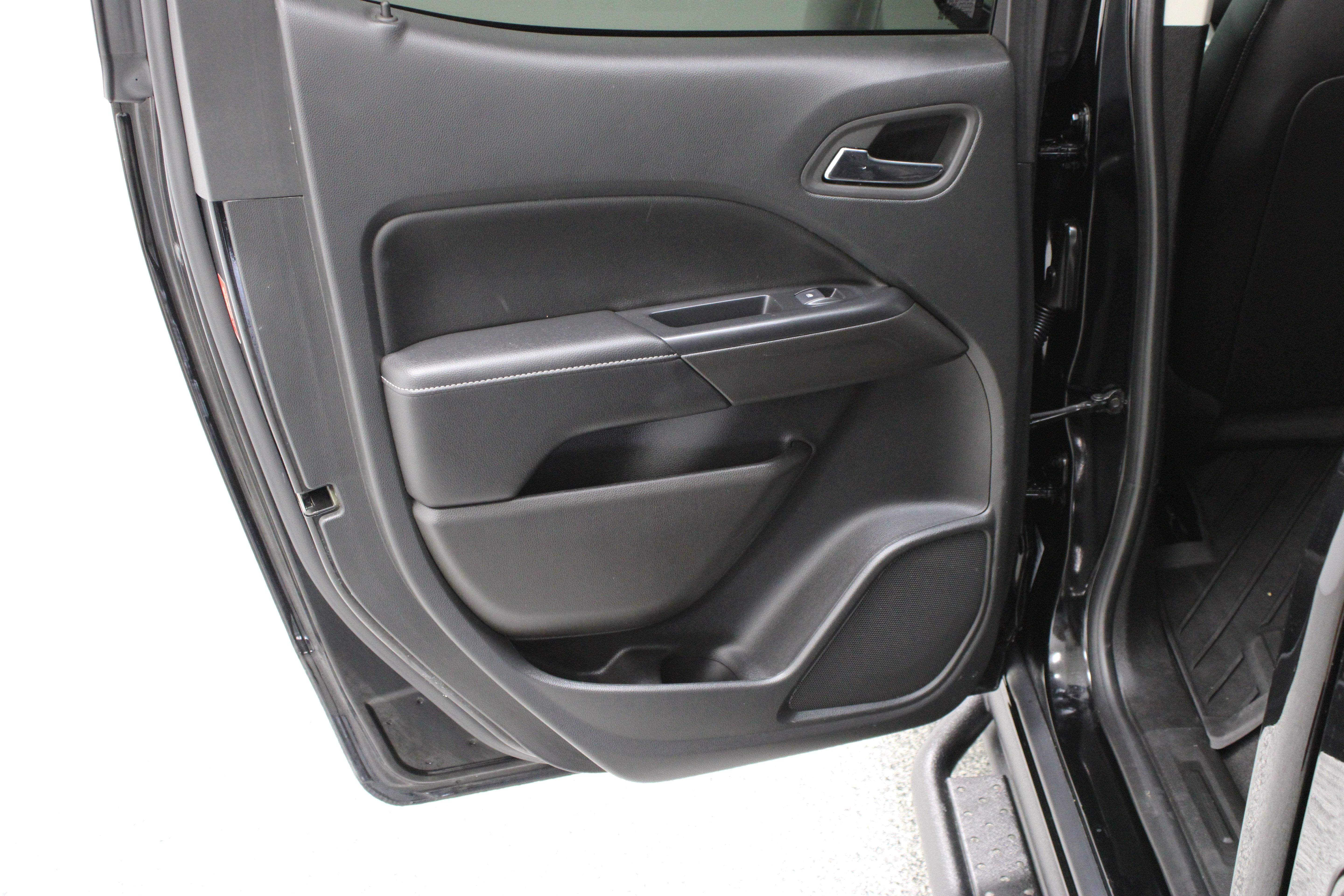 Used 2022 GMC Canyon Elevation w/ Elevation Premium Package RWD image 26