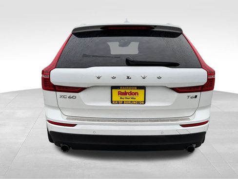 Used 2018 Volvo XC60 T6 Momentum w/ Advanced Package image 8