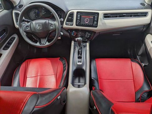 Used 2021 Honda HR-V LX image 15