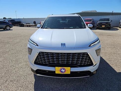 New 2026 Buick Enclave Avenir w/ Super Cruise Package image 8