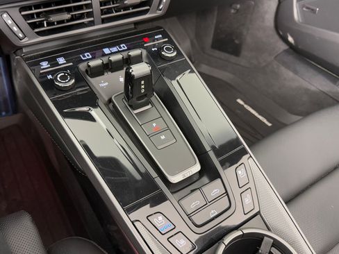 Used 2025 Porsche 911 Carrera image 20