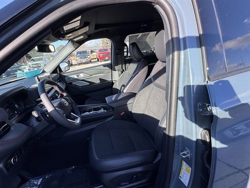 New 2026 Ford Explorer ST w/ Sun And Sound Package image 22