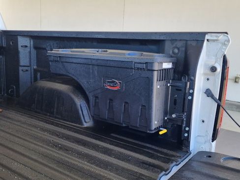 Used 2022 GMC Sierra 1500 Denali image 9