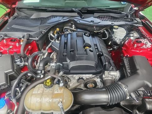 Used 2020 Ford Mustang Coupe RWD image 27