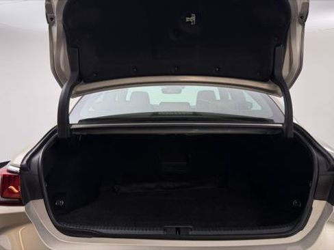 Used 2019 Lexus ES 350 w/ Premium Package FWD image 17