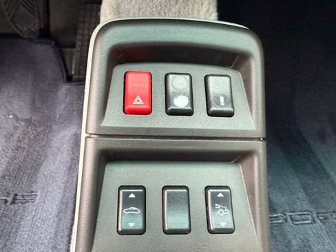 Used 1995 Porsche 911 Carrera image 18