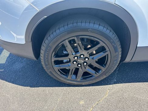 Used 2024 Chevrolet Blazer LT w/ LPO, Floor Liner Package FWD image 18