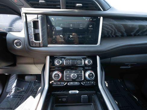 Used 2023 GMC Yukon Denali w/ Max Trailering Package AWD/4WD image 16