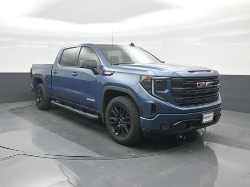 Used 2026 GMC Sierra 1500 Elevation w/ Elevation Select Package RWD image 8