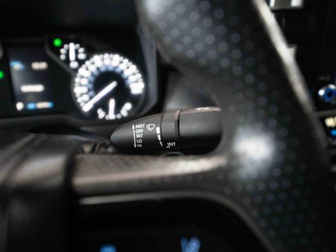 Used 2022 Toyota Tundra SR5 w/ Convenience Package image 14