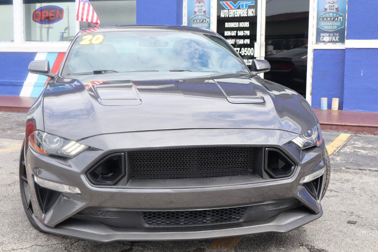 Used 2020 Ford Mustang GT RWD image 3