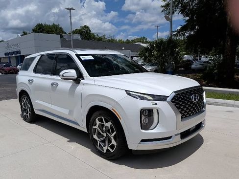 Used 2021 Hyundai Palisade Calligraphy FWD image 2