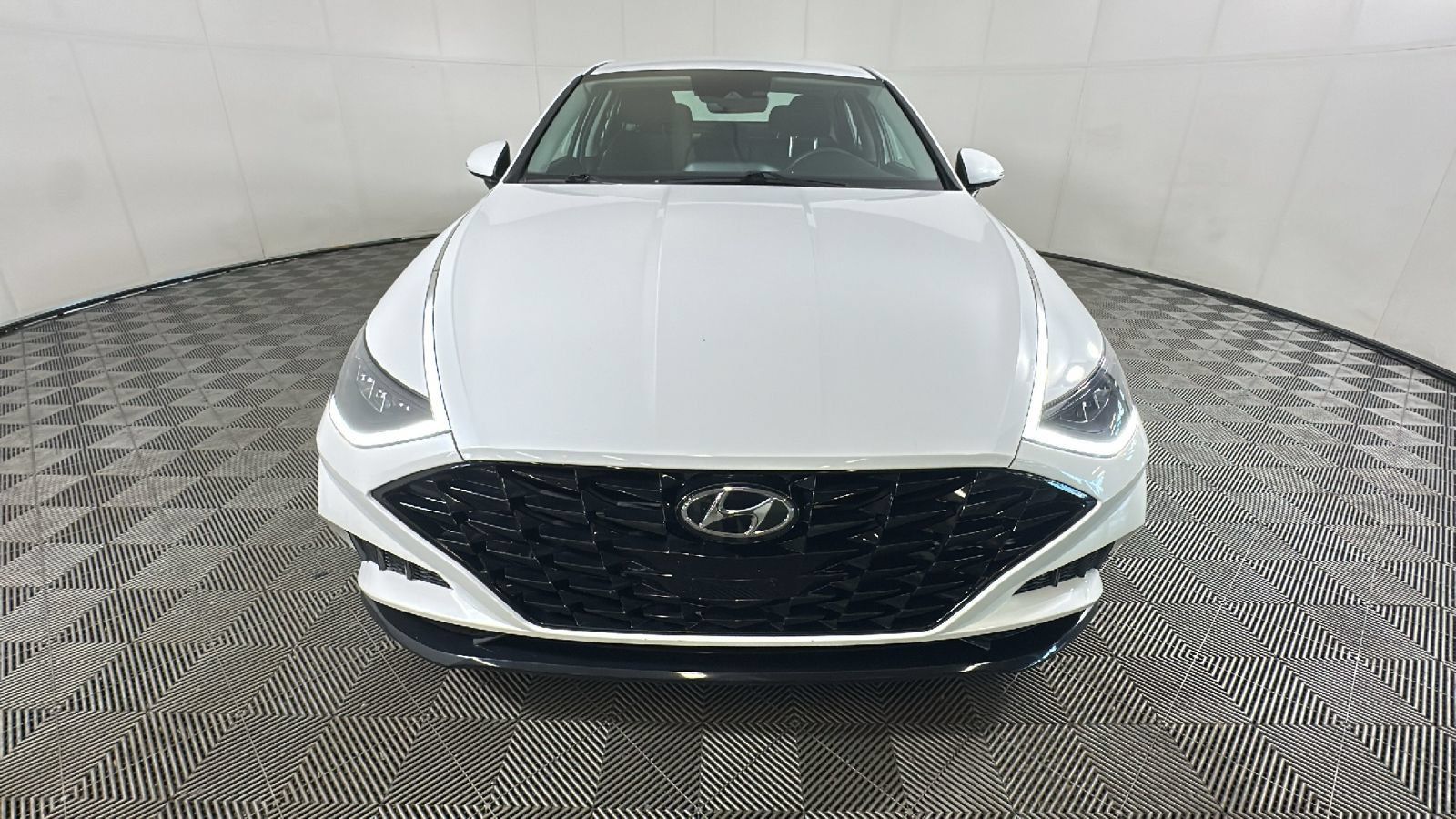 Used 2023 Hyundai Sonata SEL w/ Cargo Package FWD image 9