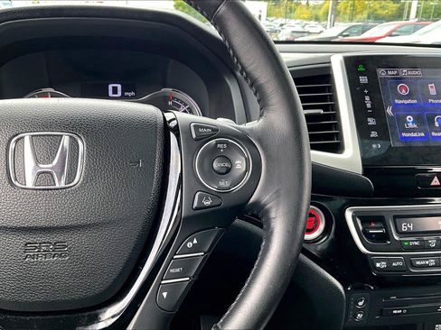Used 2016 Honda Pilot Elite image 13