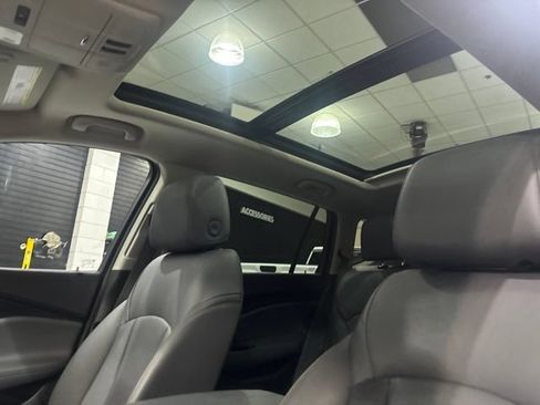 Used 2020 Buick Envision Premium w/ Driver Confidence Package AWD/4WD image 12