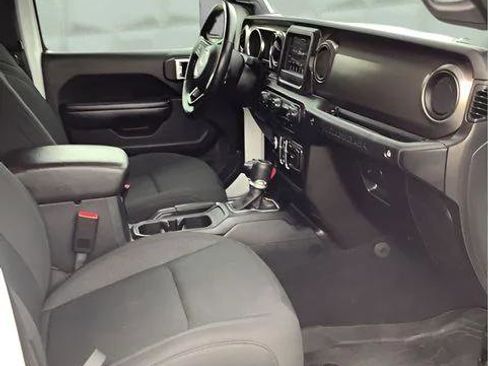 Certified 2020 Jeep Wrangler Unlimited Sport S image 15