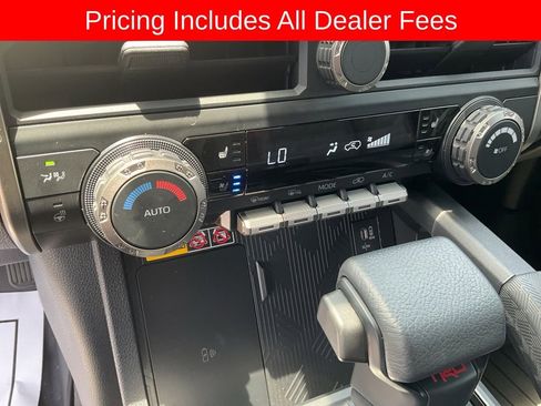 Used 2026 Toyota 4Runner TRD Off-Road Premium AWD/4WD image 11