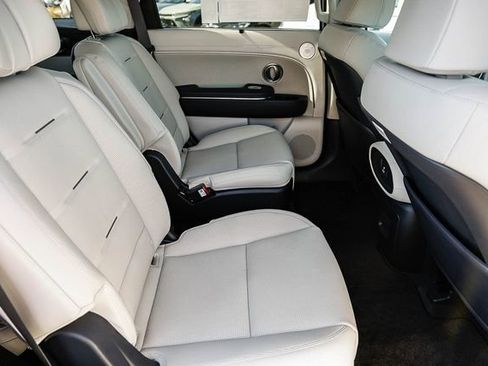 New 2026 Hyundai Palisade Calligraphy AWD/4WD image 22