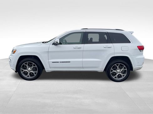 Used 2020 Jeep Grand Cherokee Overland AWD/4WD image 5