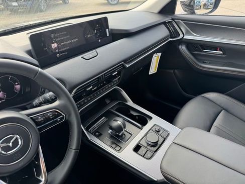 New 2026 MAZDA CX-90 Plug-In Hybrid w/ Preferred image 17