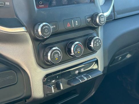 Used 2024 RAM 2500 Big Horn image 28