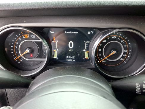 Used 2021 Jeep Wrangler Unlimited Sport AWD/4WD image 13