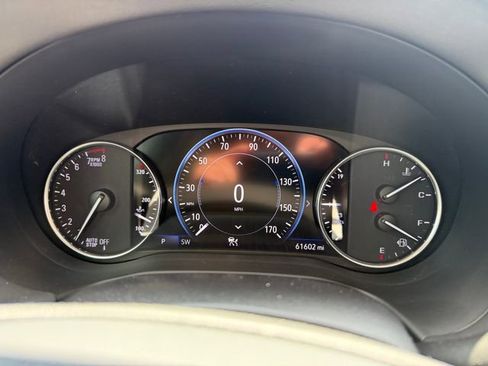 Used 2021 Buick Enclave Avenir w/ Avenir Technology Package FWD image 13
