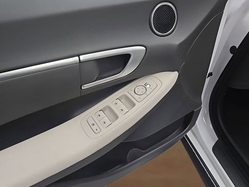 New 2026 Hyundai Sonata Blue FWD image 10
