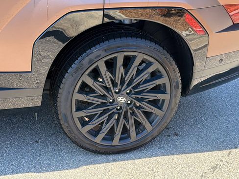 Used 2024 Hyundai Santa Fe Calligraphy image 12