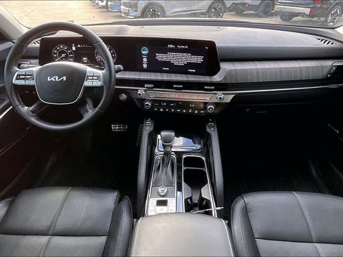 Certified 2024 Kia Telluride SX image 9