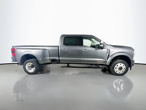 New 2026 Ford F450 Platinum w/ Platinum Plus Package AWD/4WD image 8