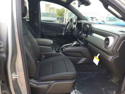 New 2026 Chevrolet Colorado LT image 10