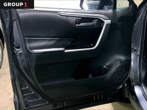 Used 2023 Toyota RAV4 XLE w/ Convenience Package image 22