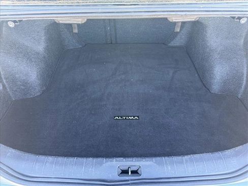 Used 2023 Nissan Altima 2.5 SV image 7